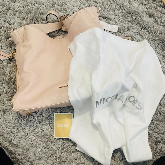 Michael Kors Devon Large Leather Hobo Shoulder Bag Tote original price $398 pink - Picture 5 of 16